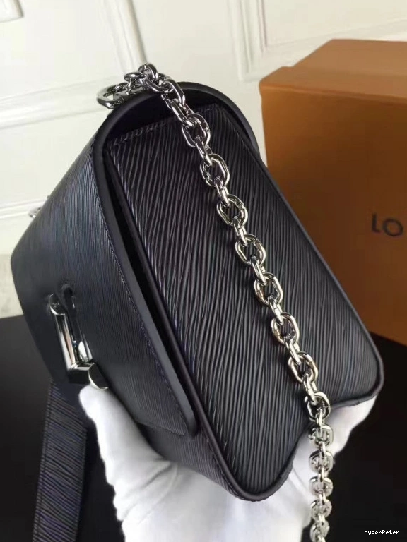 Louis TWIST Vuitton 0729